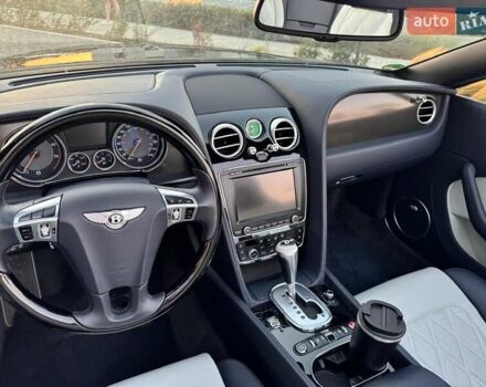 Синий Бентли Континенталь ГТ, объемом двигателя 3.99 л и пробегом 38 тыс. км за 67000 $, фото 8 на Automoto.ua