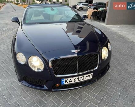 Синий Бентли Континенталь ГТ, объемом двигателя 3.99 л и пробегом 38 тыс. км за 67000 $, фото 2 на Automoto.ua