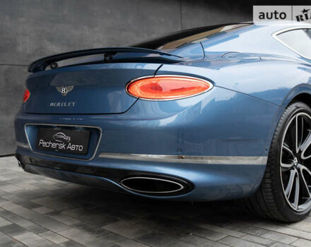 Синій Бентлі Continental GT, об'ємом двигуна 5.96 л та пробігом 21 тис. км за 210000 $, фото 17 на Automoto.ua