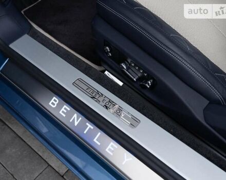 Синій Бентлі Continental GT, об'ємом двигуна 5.96 л та пробігом 21 тис. км за 210000 $, фото 27 на Automoto.ua