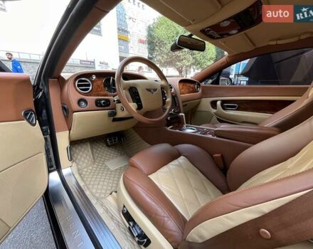 Чорний Бентлі Continental, об'ємом двигуна 6 л та пробігом 82 тис. км за 35500 $, фото 38 на Automoto.ua
