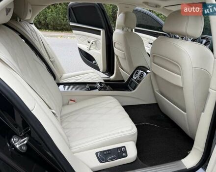 Бентли Флаинг Спур 2013 в Киеве на Automoto.ua Черный Бентли Флаинг Спур, объемом двигателя 6 л и пробегом 62 тыс. км за 62800 $, фото 53 на Automoto.ua