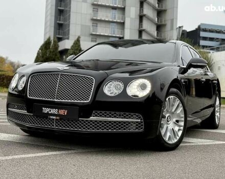 Бентли Флаинг Спур, объемом двигателя 6 л и пробегом 62 тыс. км за 61800 $, фото 1 на Automoto.ua