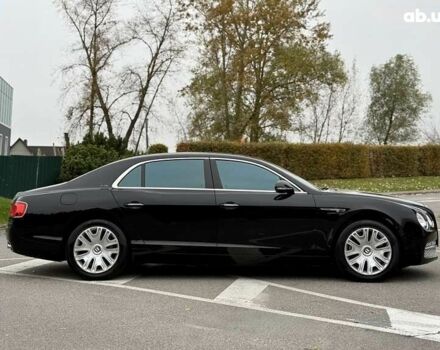Бентли Флаинг Спур, объемом двигателя 6 л и пробегом 62 тыс. км за 61800 $, фото 21 на Automoto.ua