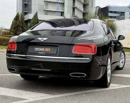 Бентли Флаинг Спур, объемом двигателя 6 л и пробегом 62 тыс. км за 61800 $, фото 15 на Automoto.ua