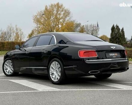 Бентли Флаинг Спур, объемом двигателя 6 л и пробегом 62 тыс. км за 61800 $, фото 9 на Automoto.ua