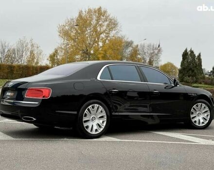 Бентли Флаинг Спур, объемом двигателя 6 л и пробегом 62 тыс. км за 61800 $, фото 20 на Automoto.ua