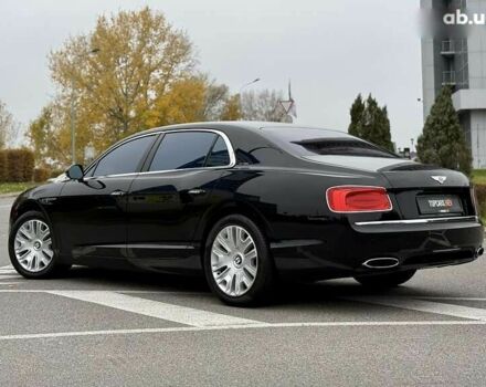 Бентли Флаинг Спур, объемом двигателя 6 л и пробегом 62 тыс. км за 61800 $, фото 8 на Automoto.ua