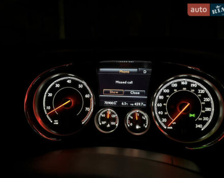 Серый Бентли Флаинг Спур, объемом двигателя 3.99 л и пробегом 71 тыс. км за 95000 $, фото 21 на Automoto.ua