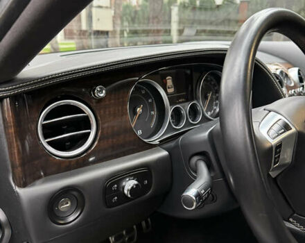 Серый Бентли Флаинг Спур, объемом двигателя 3.99 л и пробегом 71 тыс. км за 95000 $, фото 15 на Automoto.ua