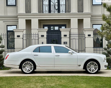 Білий Бентлі Mulsanne, об'ємом двигуна 6.8 л та пробігом 4 тис. км за 195000 $, фото 16 на Automoto.ua