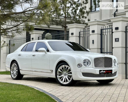 Білий Бентлі Mulsanne, об'ємом двигуна 6.8 л та пробігом 4 тис. км за 195000 $, фото 1 на Automoto.ua