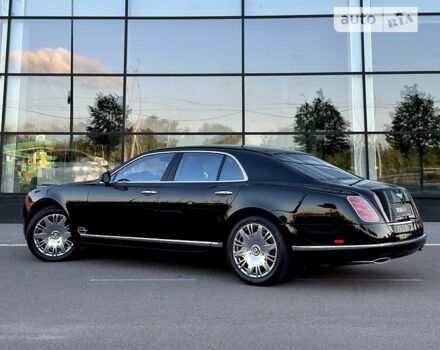 Чорний Бентлі Mulsanne, об'ємом двигуна 6.75 л та пробігом 61 тис. км за 128500 $, фото 17 на Automoto.ua