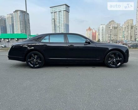 Чорний Бентлі Mulsanne, об'ємом двигуна 6.75 л та пробігом 60 тис. км за 120000 $, фото 9 на Automoto.ua