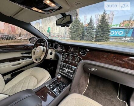 Чорний Бентлі Mulsanne, об'ємом двигуна 6.75 л та пробігом 60 тис. км за 120000 $, фото 76 на Automoto.ua