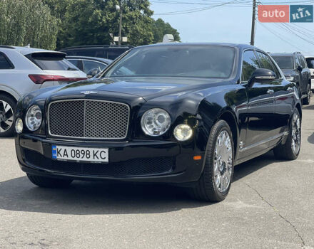 Чорний Бентлі Mulsanne, об'ємом двигуна 6.75 л та пробігом 61 тис. км за 120000 $, фото 1 на Automoto.ua