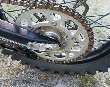 Червоний Бета RR, об'ємом двигуна 0.35 л та пробігом 139 тис. км за 6900 $, фото 12 на Automoto.ua