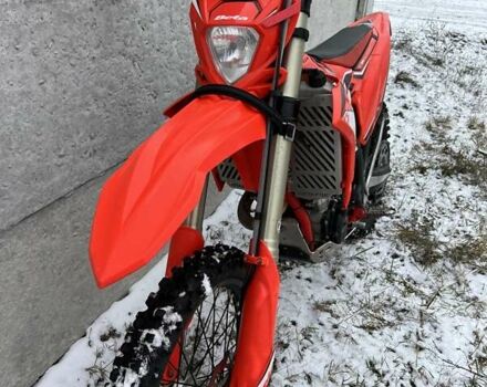 Червоний Бета RR, об'ємом двигуна 0 л та пробігом 2 тис. км за 6585 $, фото 3 на Automoto.ua