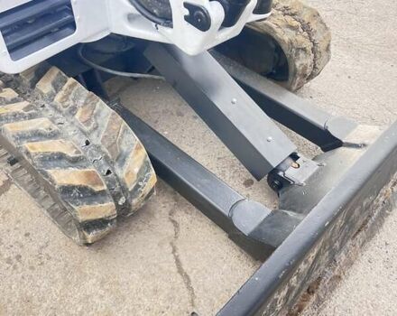 Бобкэт 325, объемом двигателя 0 л и пробегом 6 тыс. км за 18700 $, фото 2 на Automoto.ua