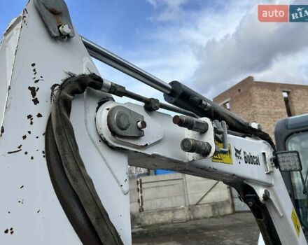 Белый Бобкэт 328, объемом двигателя 0 л и пробегом 0 тыс. км за 26766 $, фото 16 на Automoto.ua