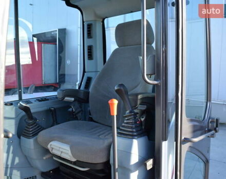 Бобкэт Е, объемом двигателя 0 л и пробегом 0 тыс. км за 63900 $, фото 8 на Automoto.ua