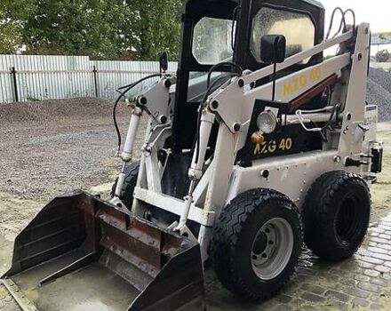 Бобкэт С185 1990 в Львове на Automoto.ua Белый Бобкэт С185, объемом двигателя 2 л и пробегом 100 тыс. км за 7500 $, фото 2 на Automoto.ua