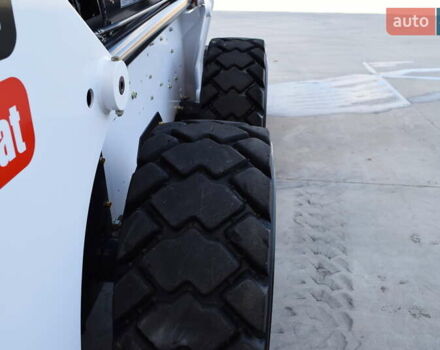 Бобкэт С220 2008 в Ровно на Automoto.ua Бобкэт С220, объемом двигателя 0 л и пробегом 0 тыс. км за 27900 $, фото 8 на Automoto.ua