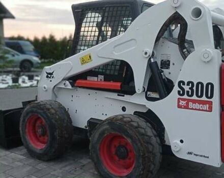 Білий Бобкет С300, об'ємом двигуна 3.3 л та пробігом 5 тис. км за 25900 $, фото 3 на Automoto.ua