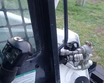 Білий Бобкет С300, об'ємом двигуна 3.3 л та пробігом 5 тис. км за 25900 $, фото 2 на Automoto.ua