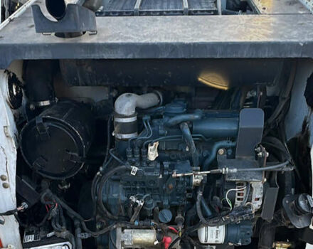 Бобкет С650, об'ємом двигуна 3.3 л та пробігом 4 тис. км за 44116 $, фото 5 на Automoto.ua