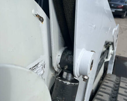 Бобкэт Т190, объемом двигателя 2 л и пробегом 0 тыс. км за 25000 $, фото 8 на Automoto.ua