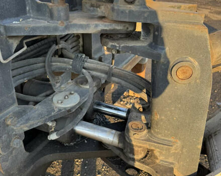 Белый Бобкэт B, объемом двигателя 0 л и пробегом 100 тыс. км за 53000 $, фото 25 на Automoto.ua