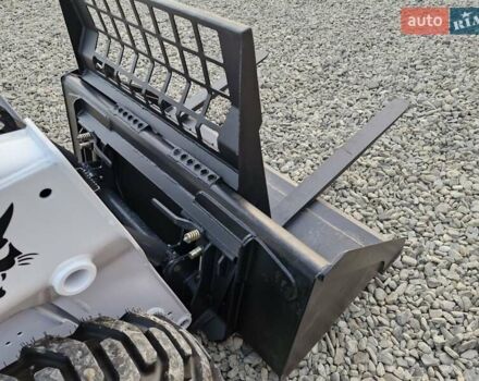 Бобкэт S550, объемом двигателя 2.2 л и пробегом 250 тыс. км за 29782 $, фото 14 на Automoto.ua