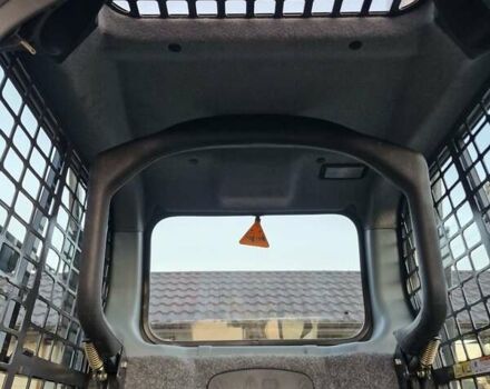 Бобкэт S550, объемом двигателя 2.2 л и пробегом 250 тыс. км за 29651 $, фото 16 на Automoto.ua