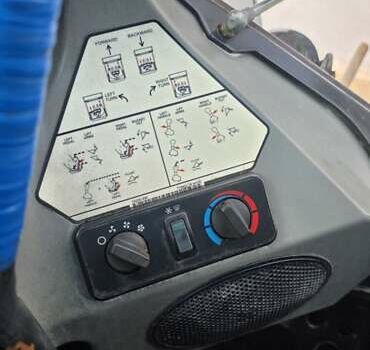 Бобкэт S750, объемом двигателя 3 л и пробегом 7 тыс. км за 32000 $, фото 3 на Automoto.ua