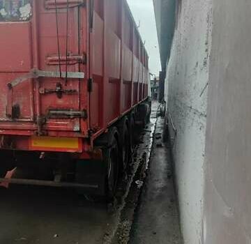 Красный Бодекс Kiss 33, объемом двигателя 0 л и пробегом 999 тыс. км за 11000 $, фото 3 на Automoto.ua