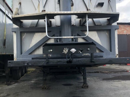 Бодекс Напівпричіп 2000 у Вінниці на Automoto.ua Бодекс Напівпричіп, об'ємом двигуна 0 л та пробігом 0 тис. км за 8900 $, фото 1 на Automoto.ua