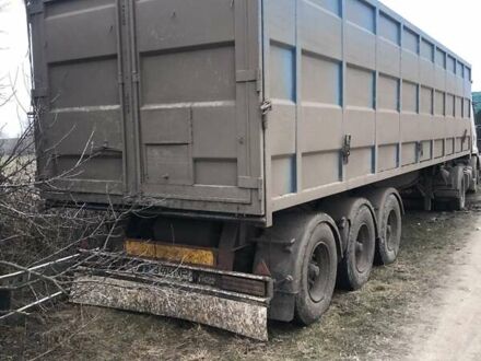 Бодекс Полуприцеп 1992 в Хмельнике на Automoto.ua Красный Бодекс Полуприцеп, объемом двигателя 0 л и пробегом 100 тыс. км за 8500 $, фото 1 на Automoto.ua