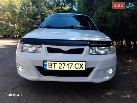 Белый Богдан 2110, объемом двигателя 1.6 л и пробегом 129 тыс. км за 3300 $, фото 1 на Automoto.ua