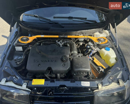 Черный Богдан 2110, объемом двигателя 1.6 л и пробегом 142 тыс. км за 2800 $, фото 3 на Automoto.ua