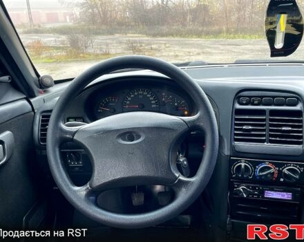 Богдан 2110, объемом двигателя 1.6 л и пробегом 250 тыс. км за 2699 $, фото 9 на Automoto.ua