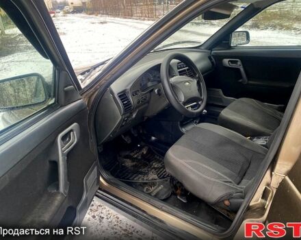 Богдан 2110, объемом двигателя 1.6 л и пробегом 100 тыс. км за 1950 $, фото 8 на Automoto.ua