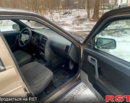 Богдан 2110, объемом двигателя 1.6 л и пробегом 100 тыс. км за 1950 $, фото 10 на Automoto.ua