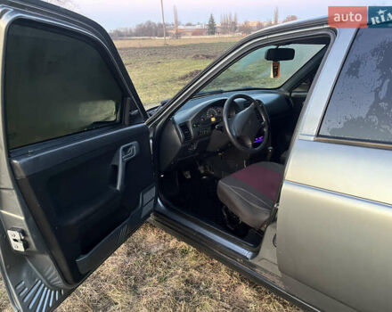 Сірий Богдан 2110, об'ємом двигуна 1.6 л та пробігом 112 тис. км за 2400 $, фото 8 на Automoto.ua