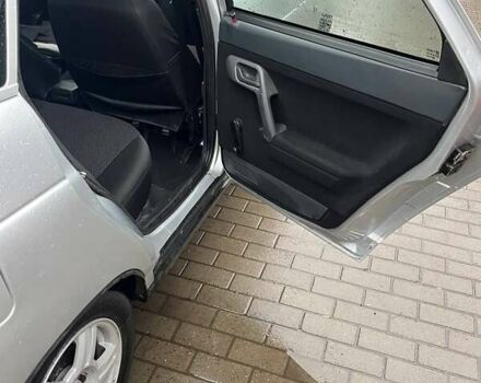 Серый Богдан 2110, объемом двигателя 1.6 л и пробегом 125 тыс. км за 2800 $, фото 17 на Automoto.ua