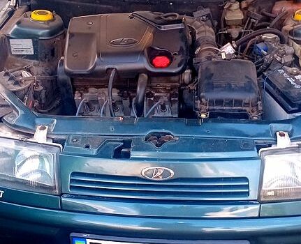 Богдан 2110 2011 у Миколаєві на Automoto.ua Зелений Богдан 2110, об'ємом двигуна 1.6 л та пробігом 167 тис. км за 2300 $, фото 5 на Automoto.ua