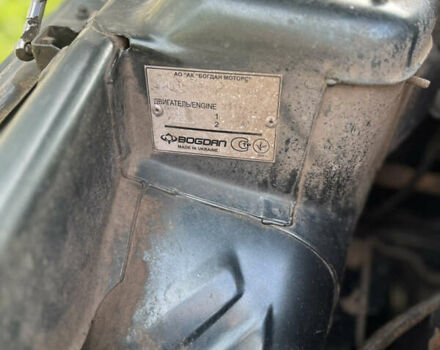 Богдан 2110 2013 в Кременце на Automoto.ua Зеленый Богдан 2110, объемом двигателя 1.6 л и пробегом 125 тыс. км за 2100 $, фото 9 на Automoto.ua