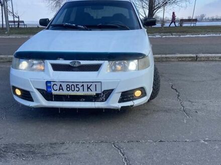Богдан 211040 2013 в Черкассах на Automoto.ua Белый Богдан 211040, объемом двигателя 1.6 л и пробегом 140 тыс. км за 2191 $, фото 1 на Automoto.ua