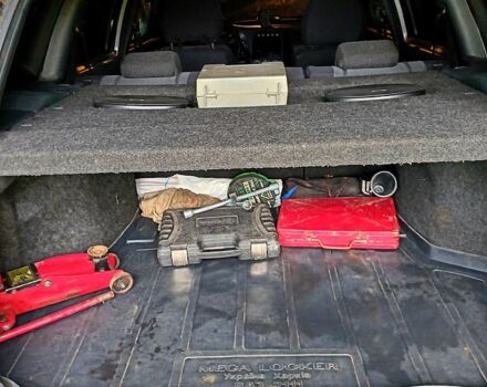 Серый Богдан 2111, объемом двигателя 1.6 л и пробегом 154 тыс. км за 2800 $, фото 4 на Automoto.ua