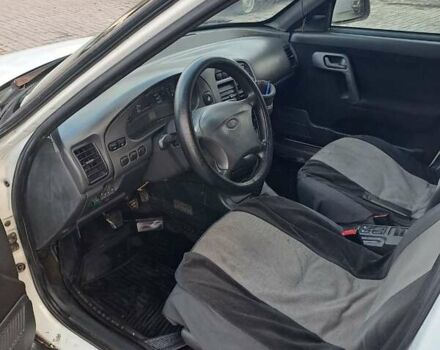 Белый Богдан 2310, объемом двигателя 1.6 л и пробегом 308 тыс. км за 1800 $, фото 6 на Automoto.ua